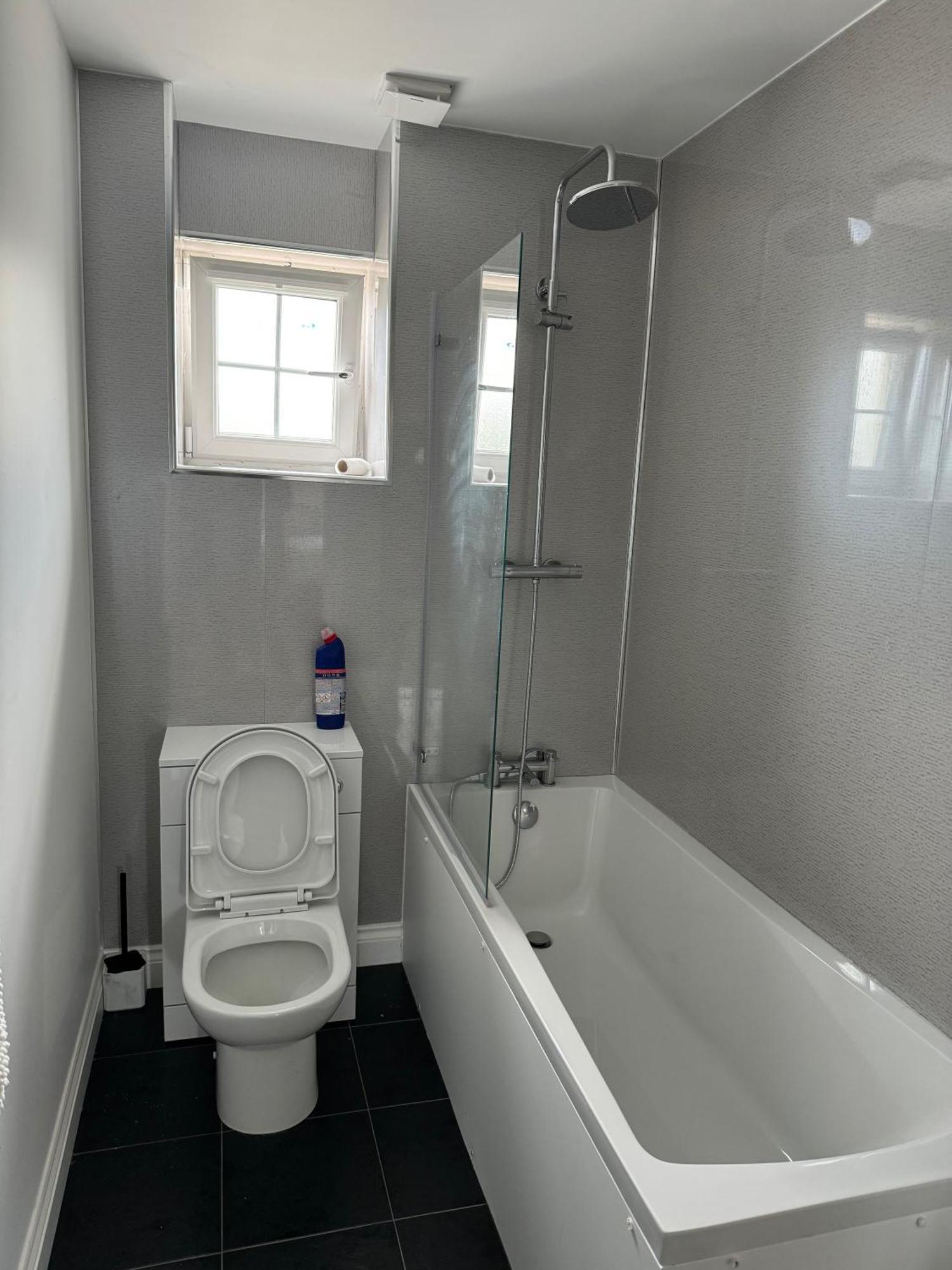 Modern 3 Bedroom Apartment In Markinch, Fife 외부 사진